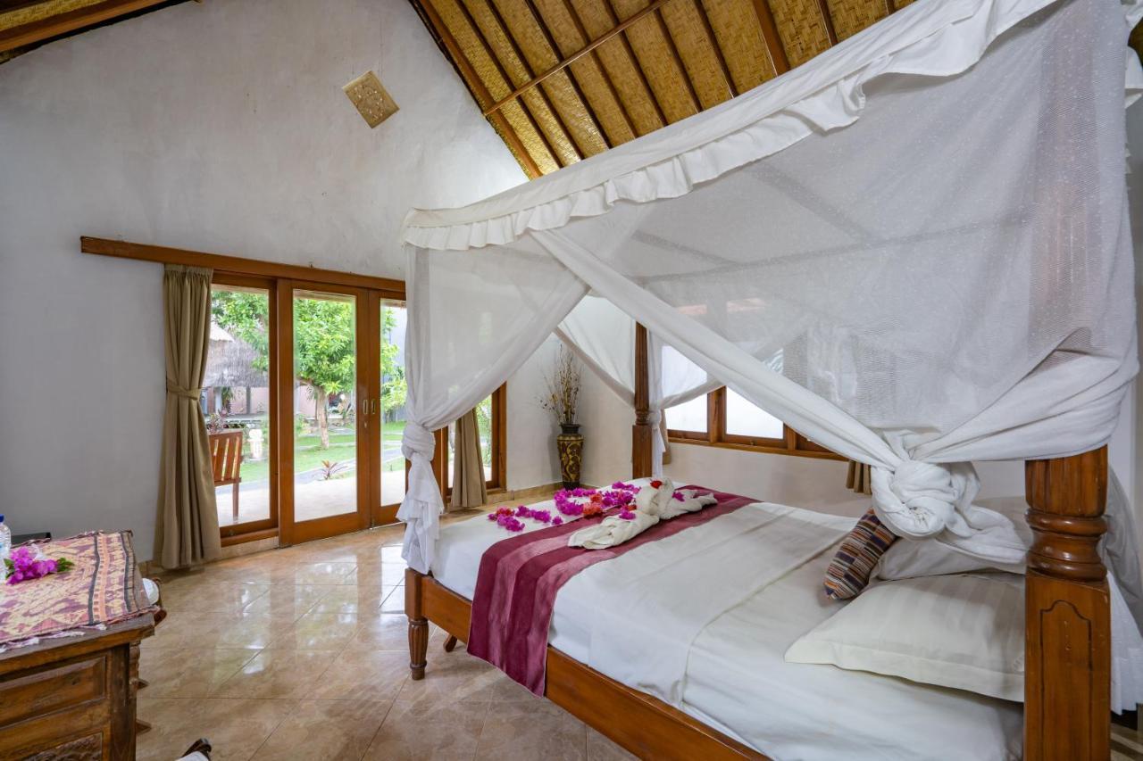 Mushroom Beach Bungalows Nusa Lembongan  Exterior photo
