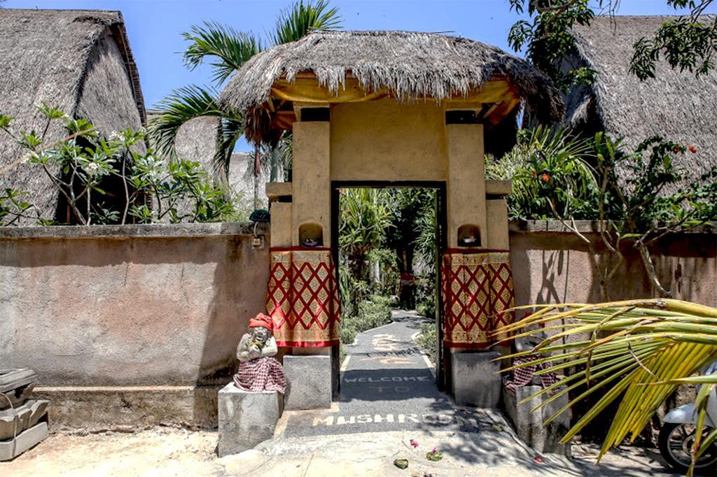 Mushroom Beach Bungalows Nusa Lembongan  Exterior photo