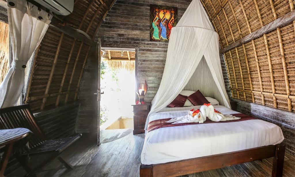 Mushroom Beach Bungalows Nusa Lembongan  Exterior photo