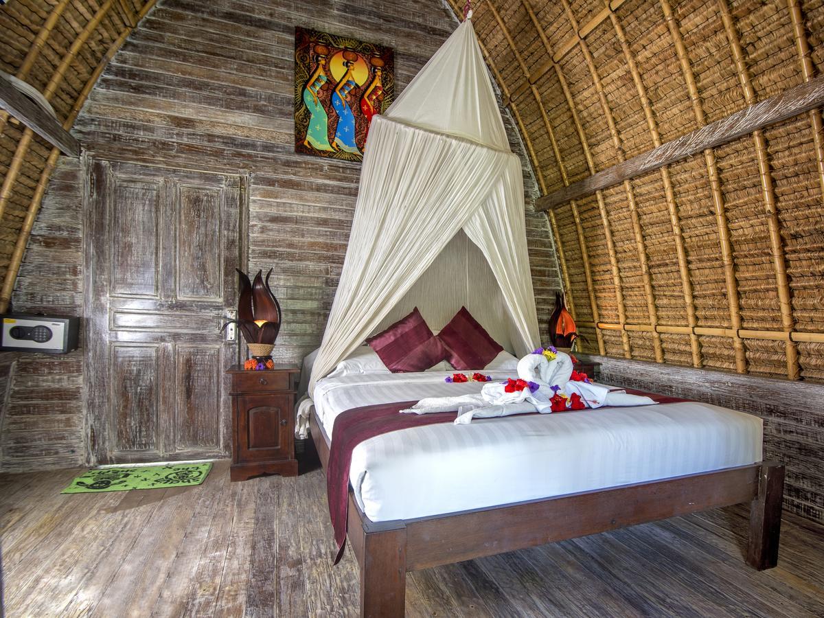 Mushroom Beach Bungalows Nusa Lembongan  Exterior photo